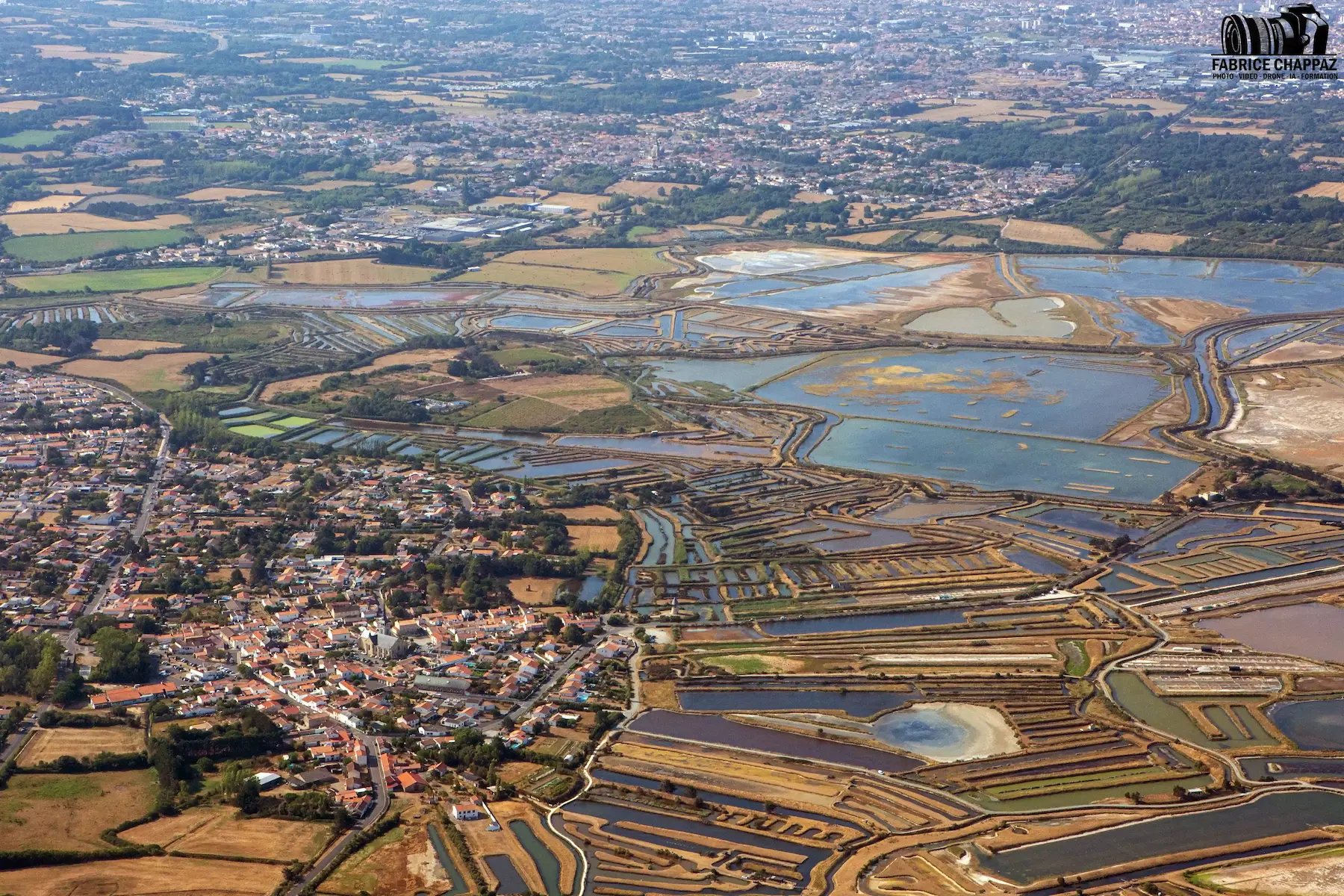 Marais des Olonnes – canaux et bassins vus depuis les airs
