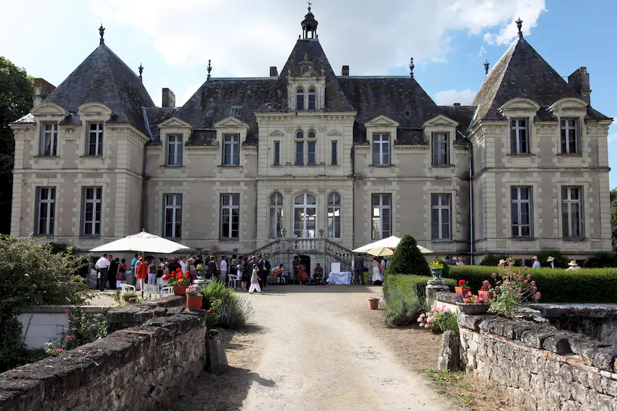Photographe Mariage Vendée – Cocktail au château, grand angle